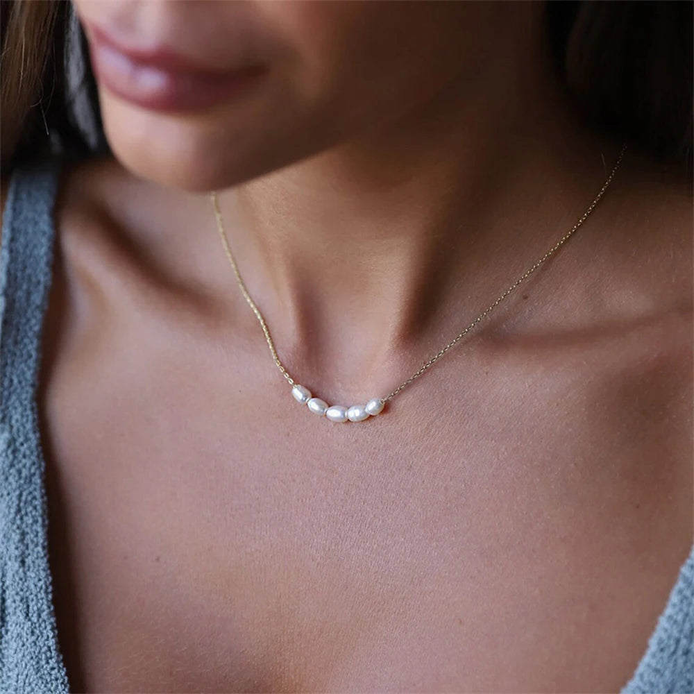 eManco Hot Simple 5 Create Pearls Choker Necklaces Wedding Bride Jewelry Women's Gold Color Chocker Necklace Female Party Gift