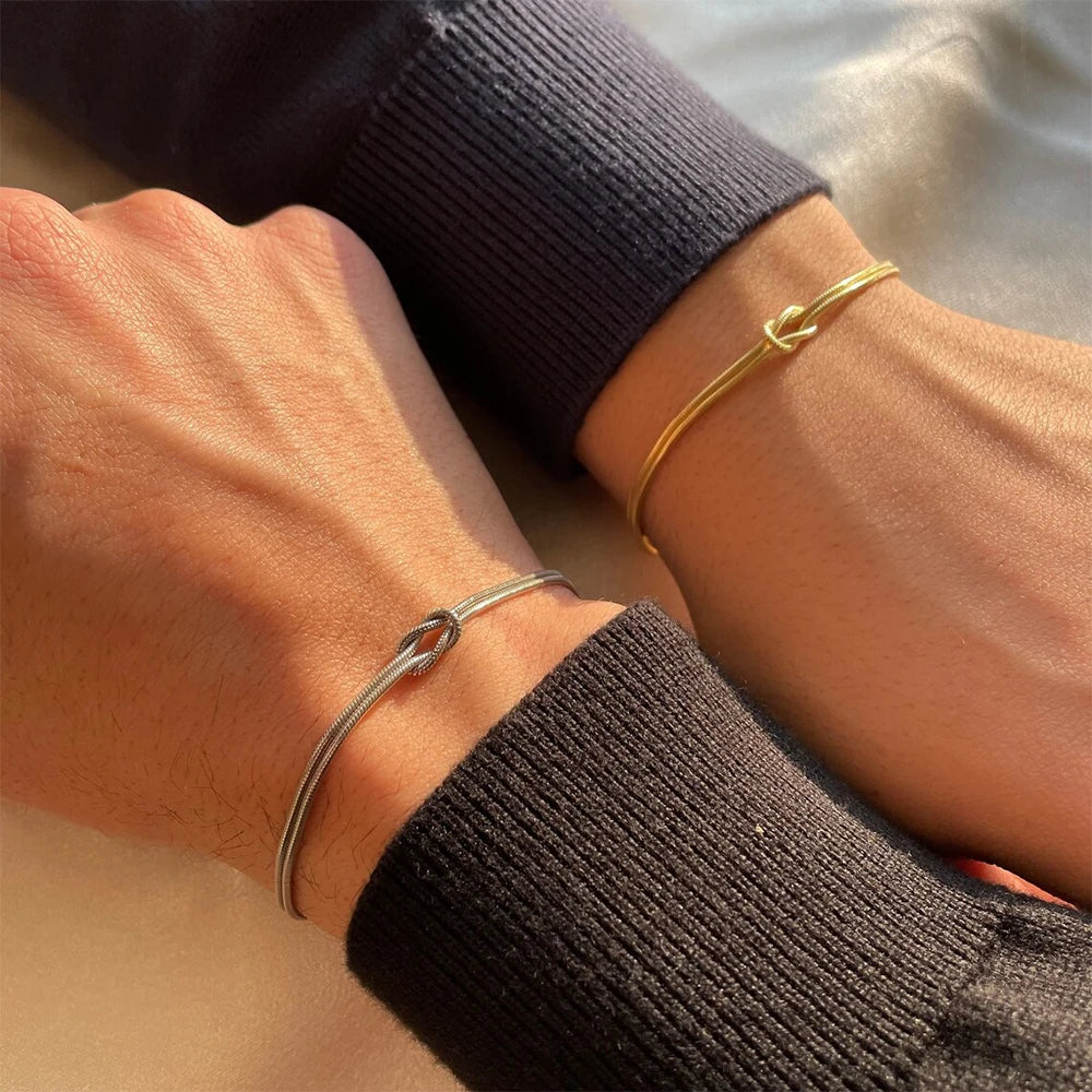 eManco Fashion High Quality Stainless Steel Gold Plated Couple Bracelets Classic Round Snake Chain Knotted Simple Accessories