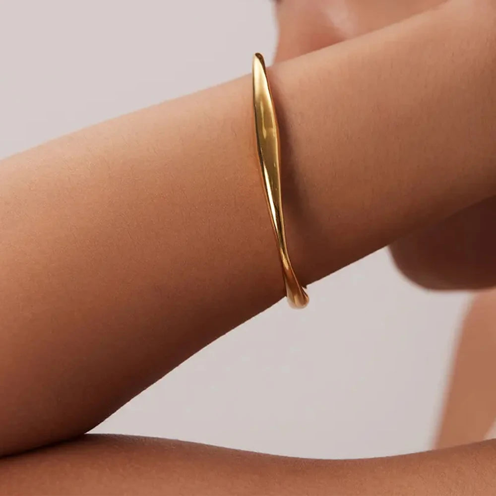 eManco Classic 14k Gold Plated Stainless Steel Irregular Bangles titanium steel Trendy Fashion Wrist Jewelry Women