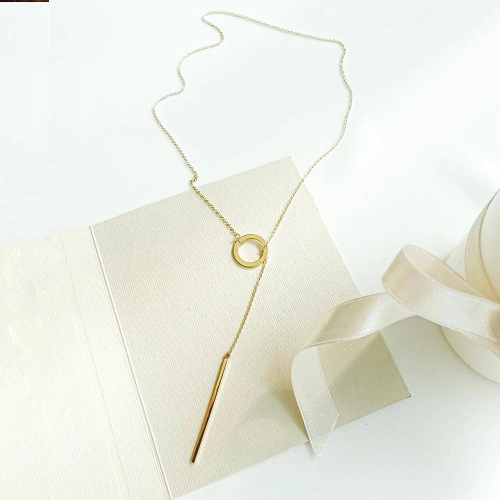 Minimalist Round Stick Pendant Necklace for Women Pearl Clavicle Necklace Leaves Long Chain Fashion Jewelry Statement Girl Gift