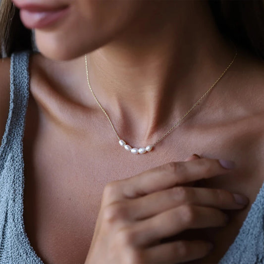 eManco Hot Simple 5 Create Pearls Choker Necklaces Wedding Bride Jewelry Women's Gold Color Chocker Necklace Female Party Gift